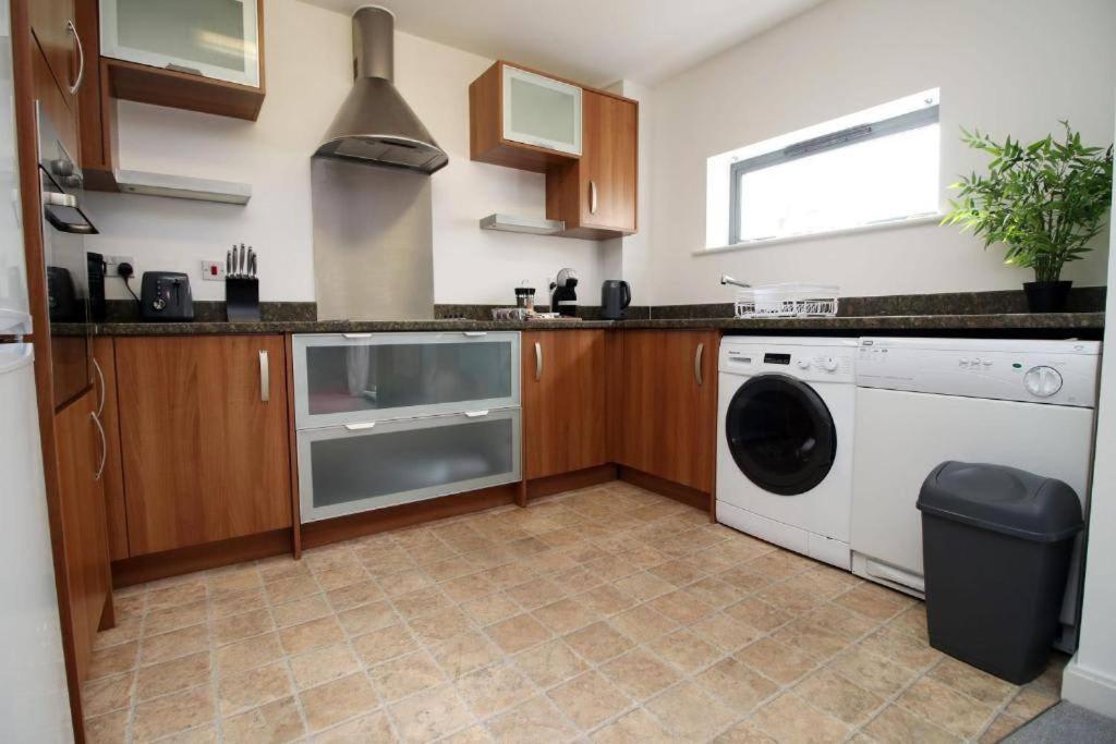 The Observatory By Mia Living 2 Bedroom Apartment Overlooking Swansea Beach With Free Parking Εξωτερικό φωτογραφία