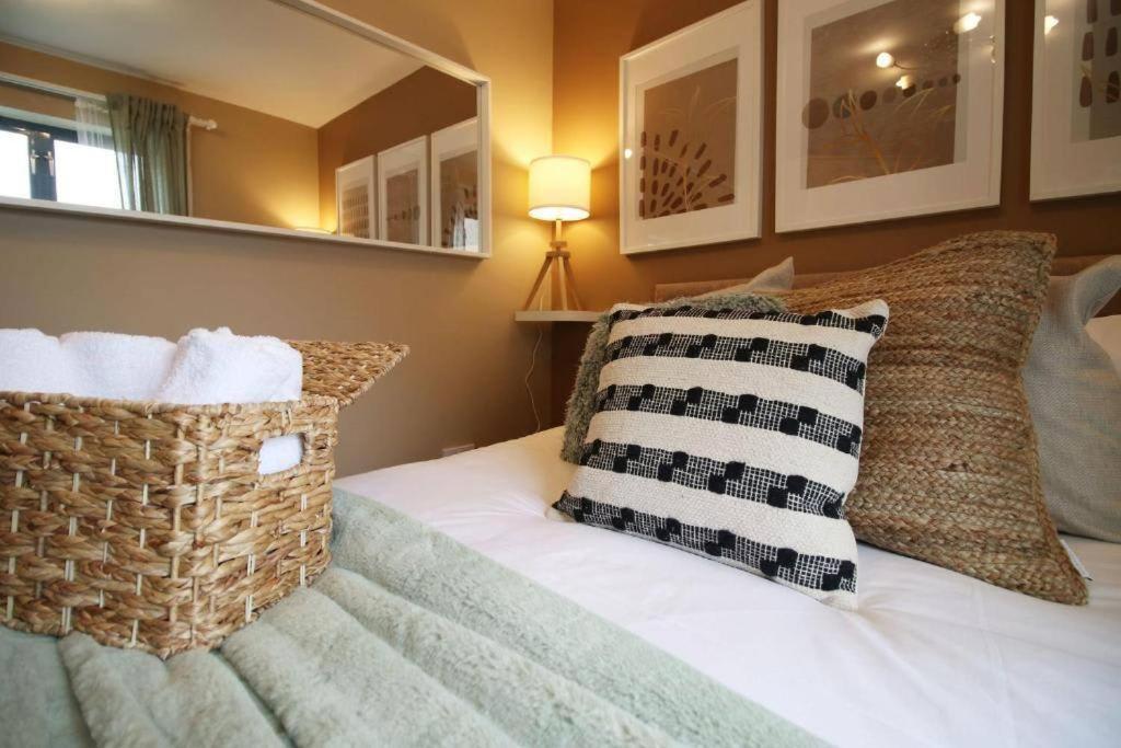The Observatory By Mia Living 2 Bedroom Apartment Overlooking Swansea Beach With Free Parking Εξωτερικό φωτογραφία